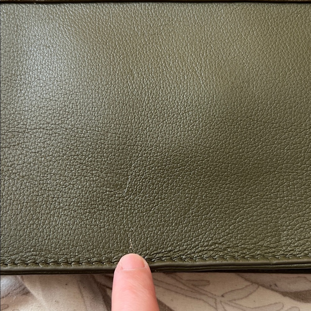 Vince Camuto genuine leather and suede hand bag - Picture 15 of 16